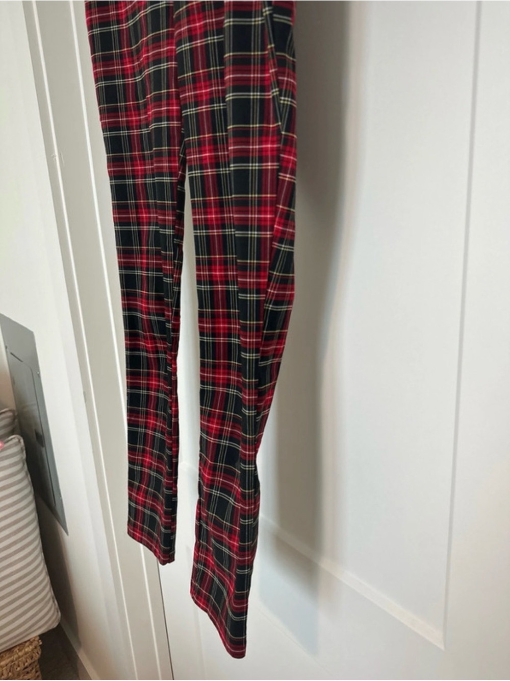 Tommy Hilfiger Red & Black Plaid Skinny Pants - Picture 2 of 4